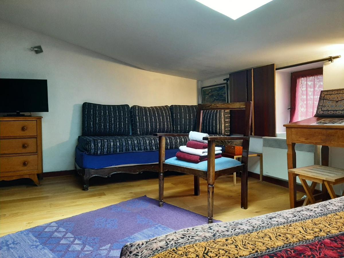 Chambres D'Hotes Le Petit Siam : Le Calme En Centre Ville Clermont-Ferrand Dış mekan fotoğraf