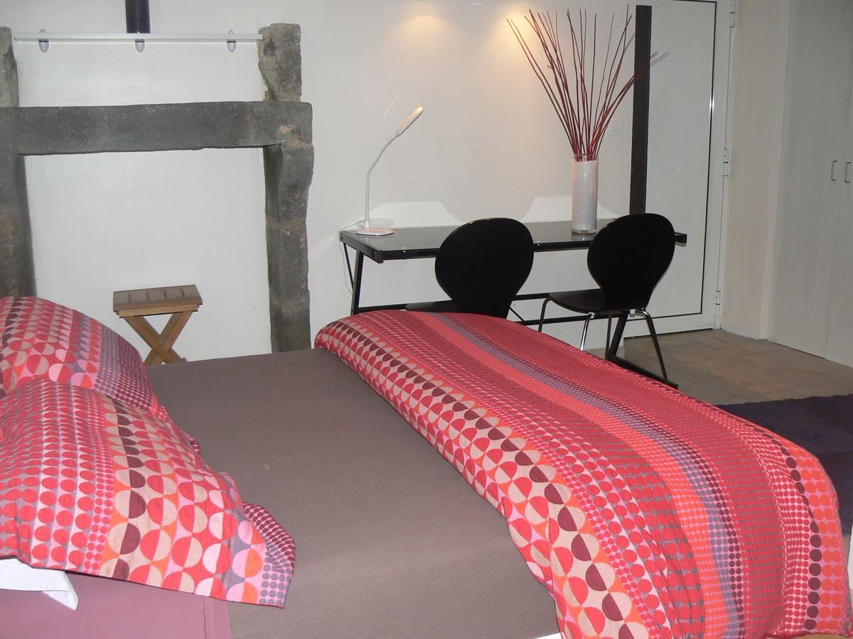 Chambres D'Hotes Le Petit Siam : Le Calme En Centre Ville Clermont-Ferrand Oda fotoğraf